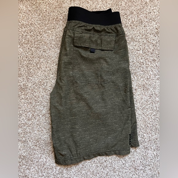 Prana Shorts - Picture 1 of 7